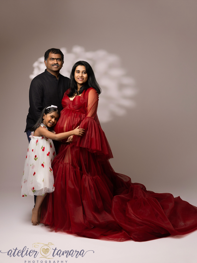 Why Including Your Family in Your Maternity Session is a Must