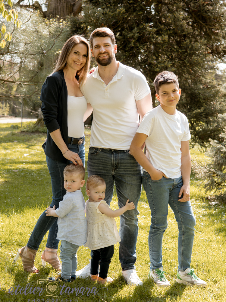 Familienshooting-Stuttgart-Outdoor-Zwillinge